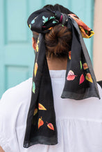 Load image into Gallery viewer, BLACK LEAVES